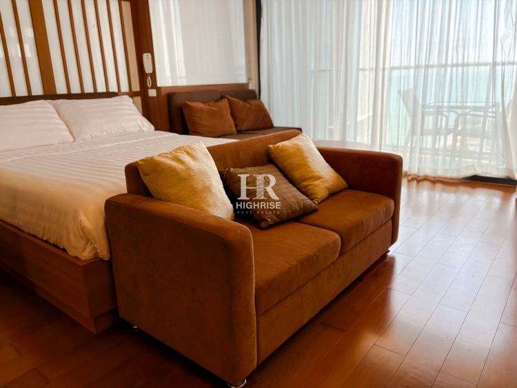 Studio 42m2 in Zire Wongamat