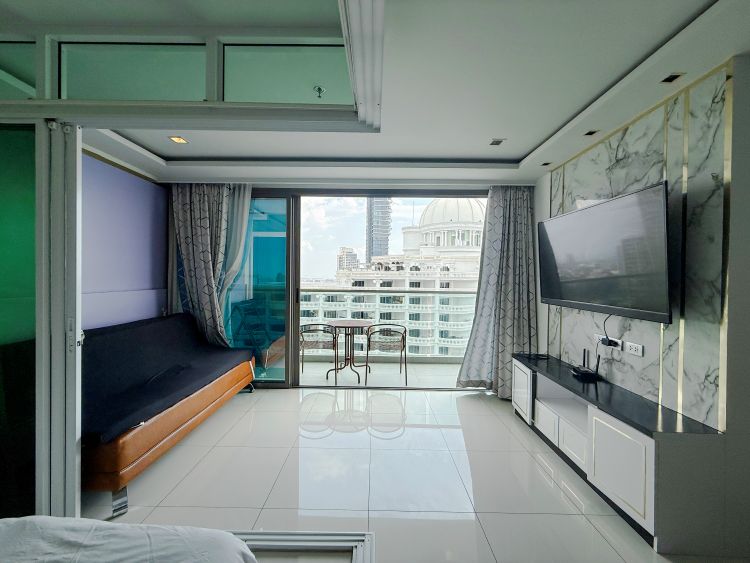 Студия 43м2 в Wongamat Tower Condo