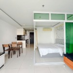 Студия 43м2 в Wongamat Tower Condo