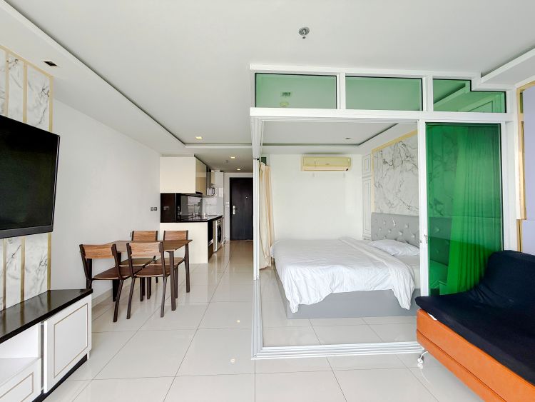 Студия 43м2 в Wongamat Tower Condo