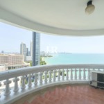 1 bedroom 83m2 in Park Beach Condo