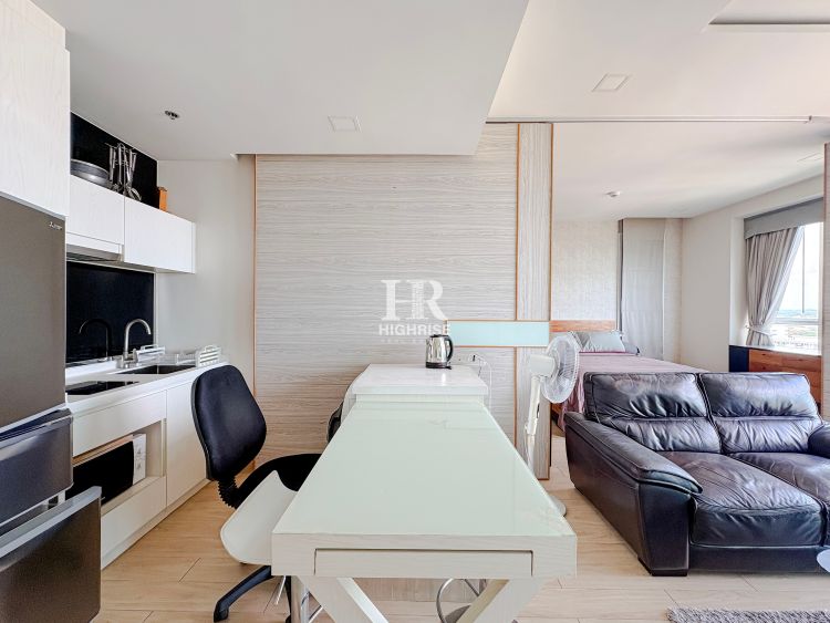 Квартира с 1-й спальней 40,5м2 в Cetus Beachfront Condominium
