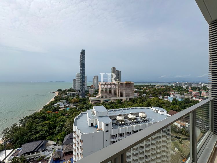 Квартира с 3-мя спальнями 130м2 в Northpoint Condo