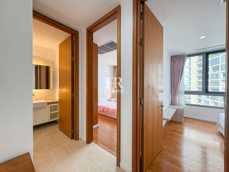 Квартира с 3-мя спальнями 130м2 в Northpoint Condo