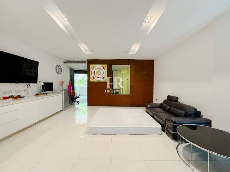 Studio 78m2 in Ananya Beachfront Condominium