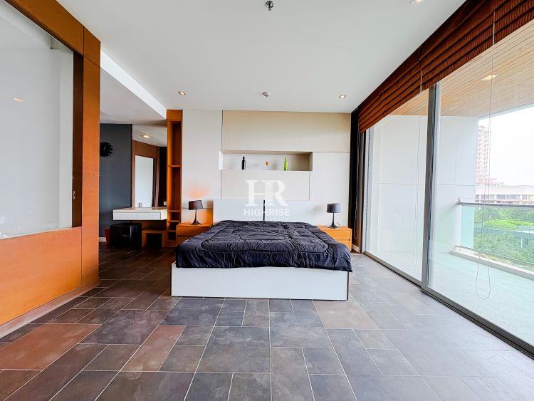 Квартира с 2-мя спальнями 150м2 в Ananya Beachfront Condominium